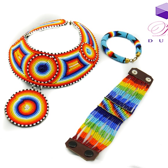 Necklace - Picture 3 of 3